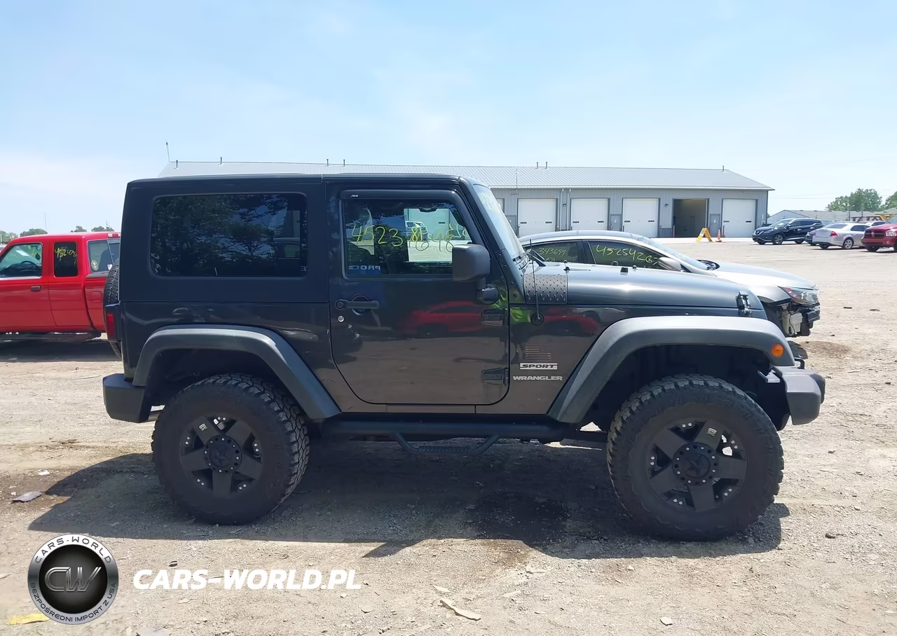 2010 Jeep Wrangler Sport VIN:1J4AA2D10AL135098 - 13