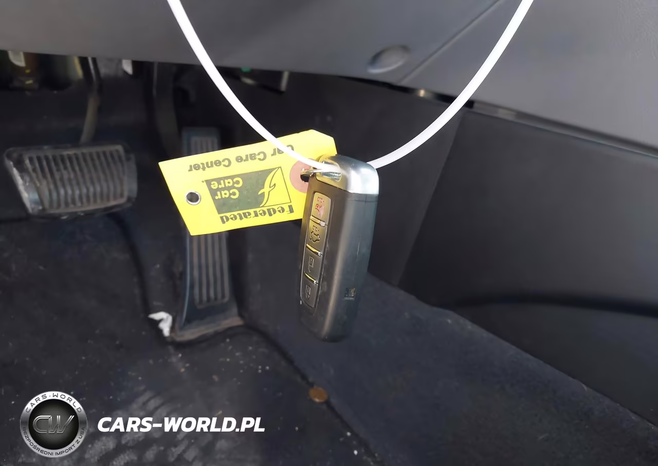 2013 Hyundai Sonata Limited 2.0T VIN:5NPEC4AB0DH675652 - 11