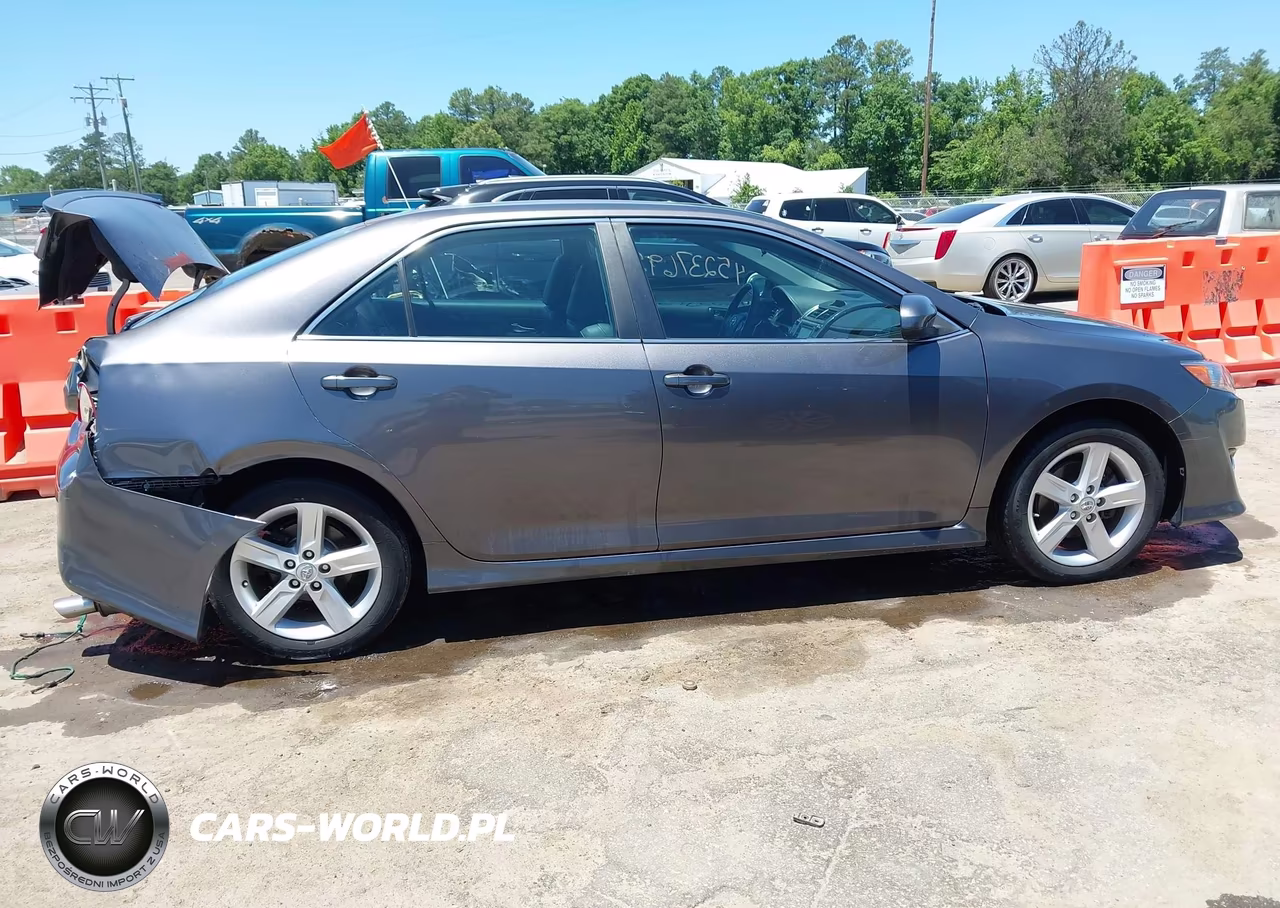 2014 Toyota Camry Se VIN:4T1BF1FK6EU816437 - 13
