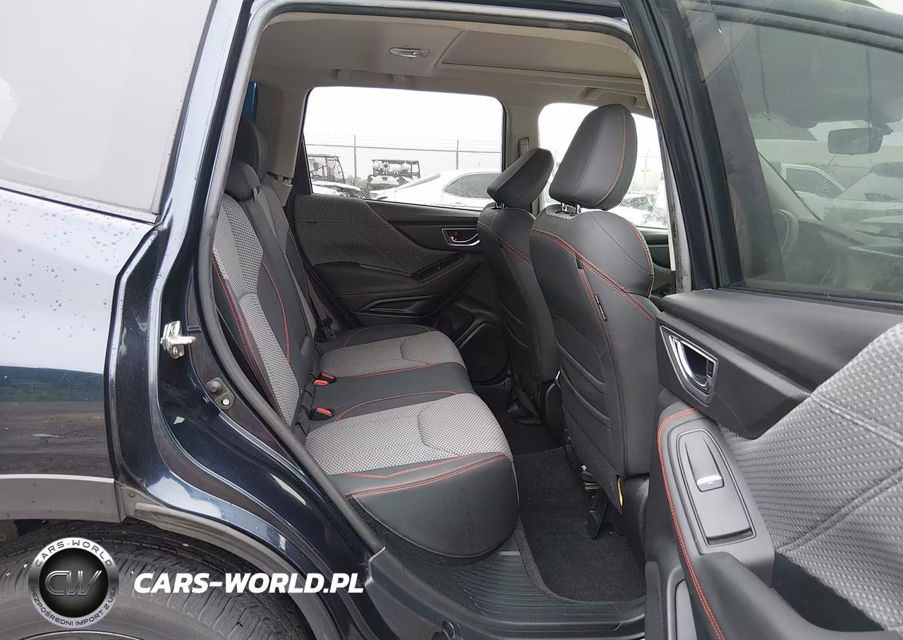 2019 Subaru Forester Sport VIN:JF2SKAPC1KH561256 - 8