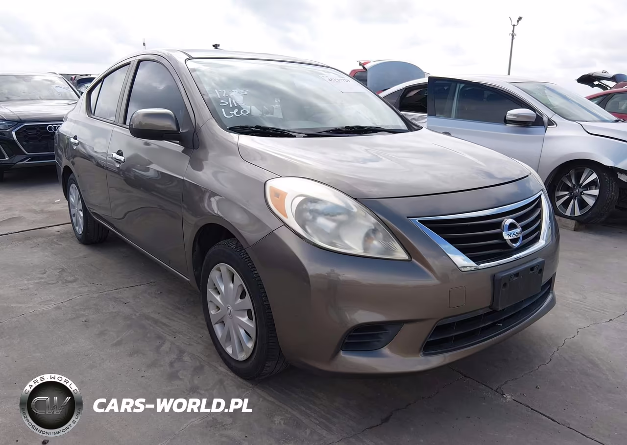 2012 Nissan Versa 1.6 Sv