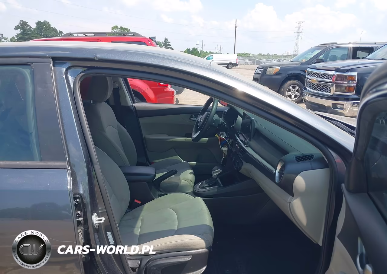 2021 Kia Forte Lxs VIN:3KPF24AD7ME346573 - 5
