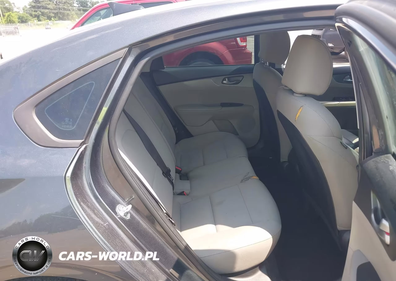 2021 Kia Forte Lxs VIN:3KPF24AD7ME346573 - 8