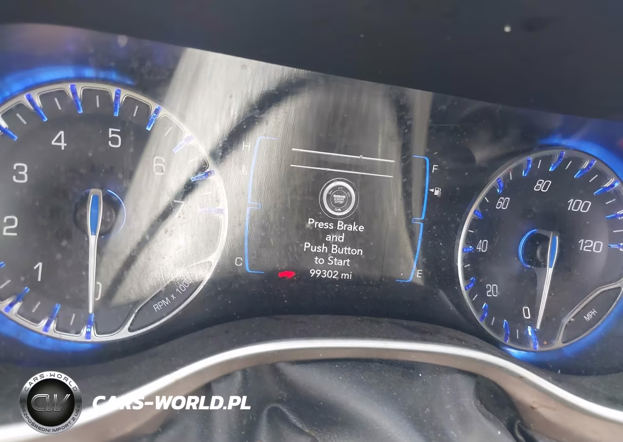 2019 Chrysler Pacifica Touring L VIN:2C4RC1BG0KR577344 - 7
