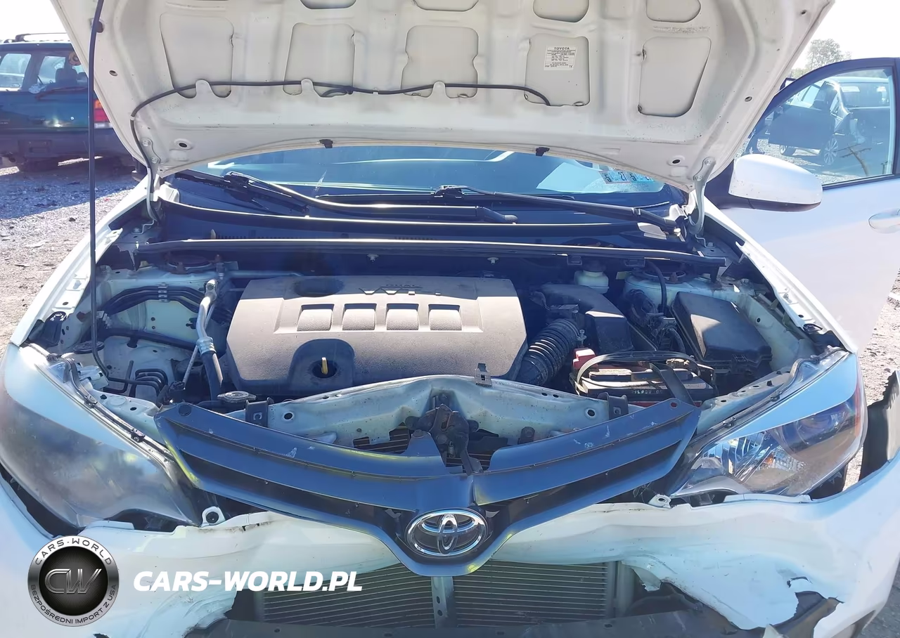 2015 Toyota Corolla Le Plus VIN:2T1BURHEXFC330227 - 10