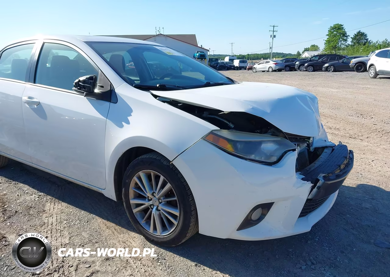 2015 Toyota Corolla Le Plus VIN:2T1BURHEXFC330227 - 6