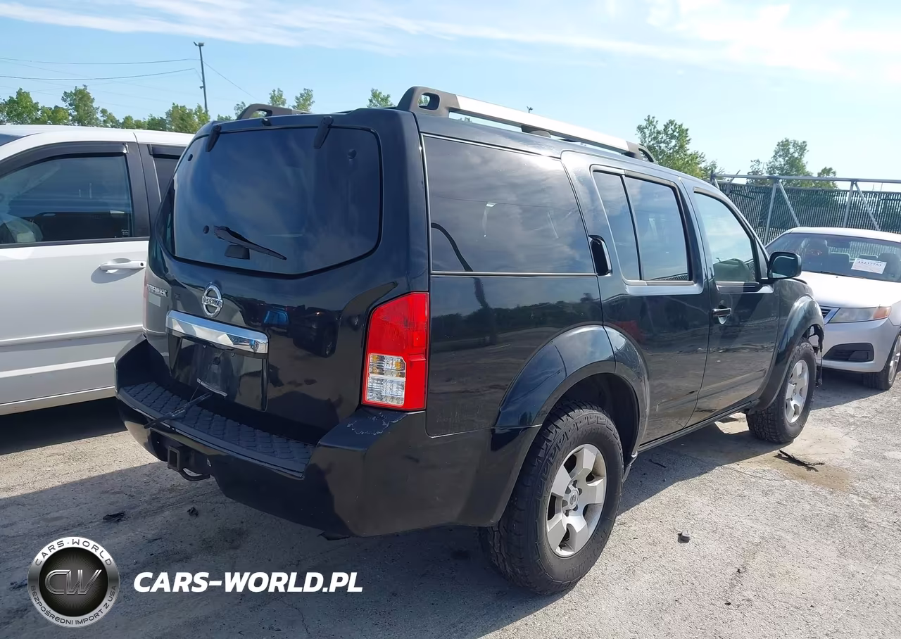 2012 Nissan Pathfinder S VIN:5N1AR1NB2CC633186 - 4