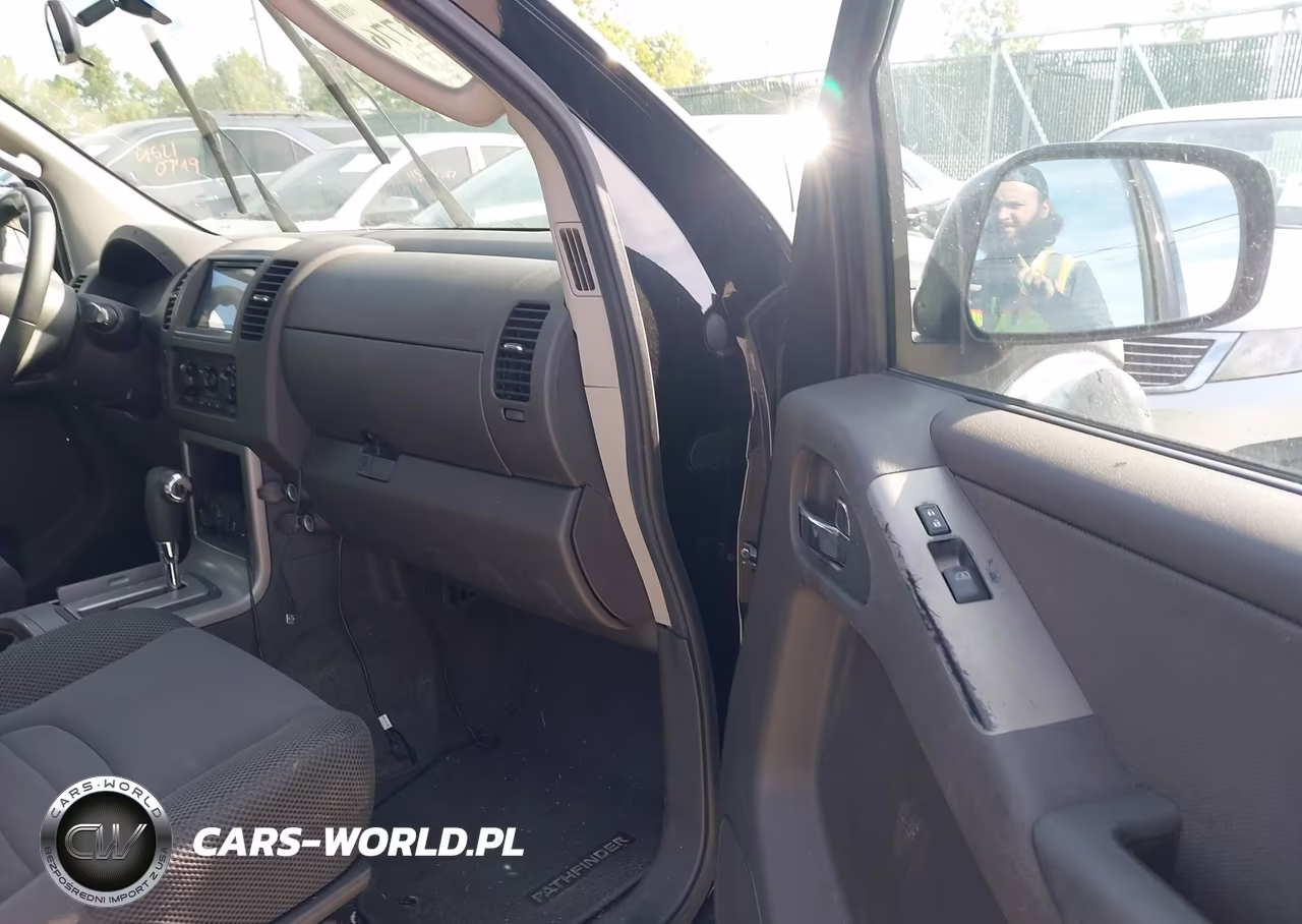 2012 Nissan Pathfinder S VIN:5N1AR1NB2CC633186 - 5