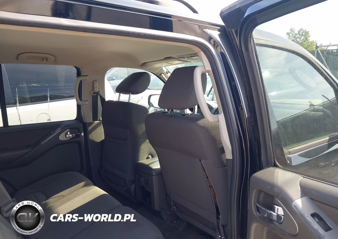 2012 Nissan Pathfinder S VIN:5N1AR1NB2CC633186 - 8