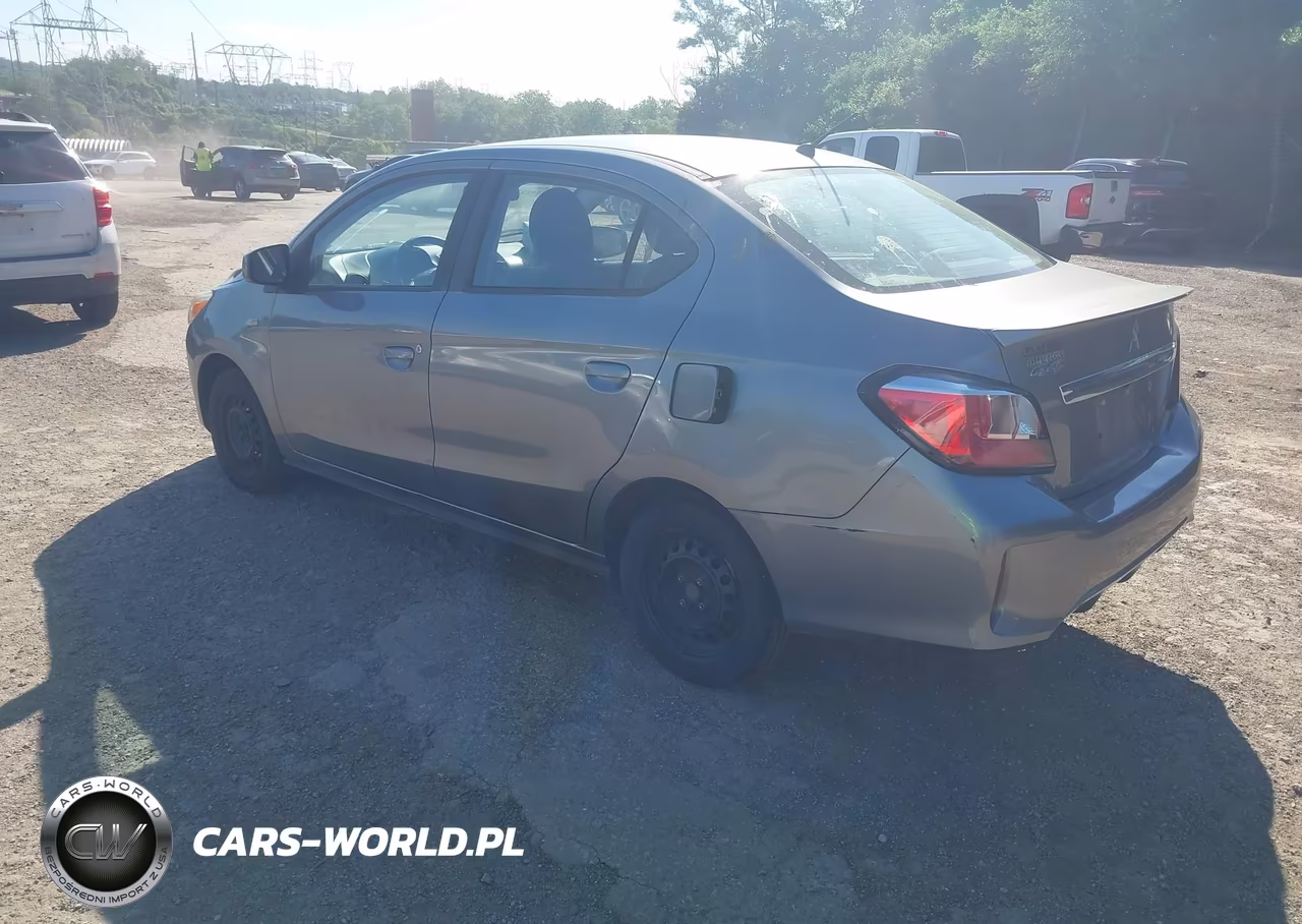 2021 Mitsubishi Mirage G4 Carbonite Edition-Es-Le VIN:ML32FUFJ7MHF00927 - 3
