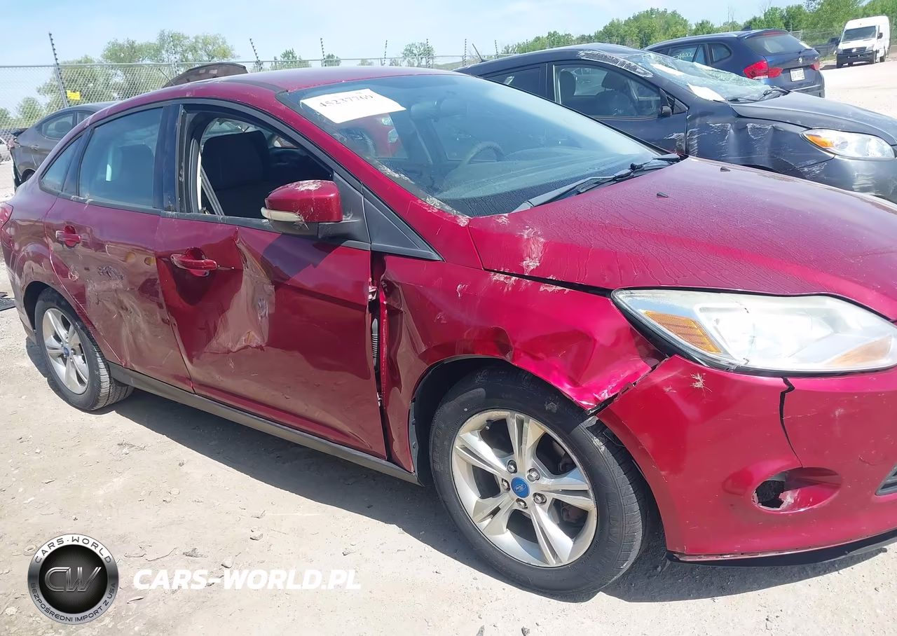 2013 Ford Focus Se VIN:1FADP3F27DL126695 - 6