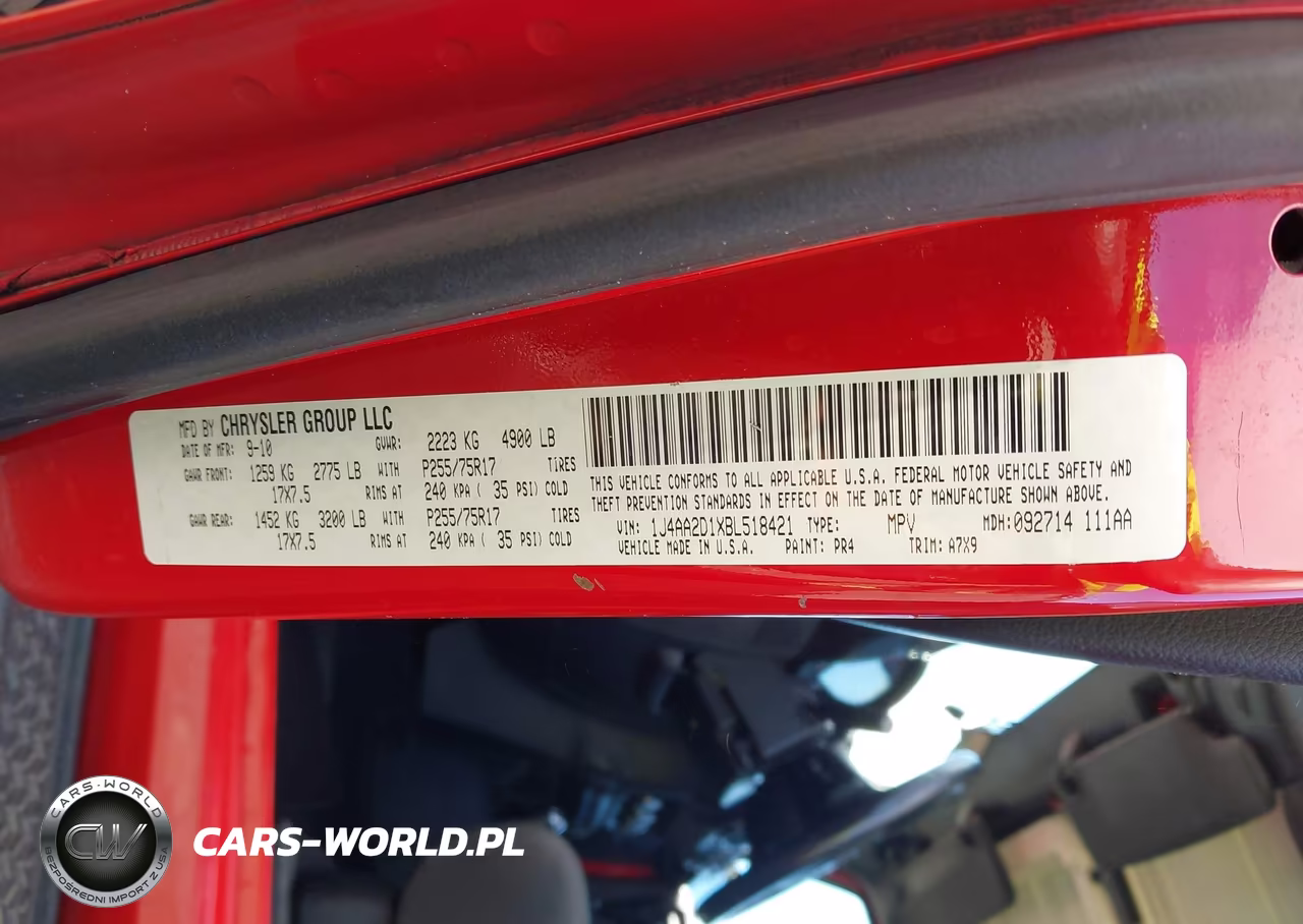 2011 Jeep Wrangler Sport VIN:1J4AA2D1XBL518421 - 9