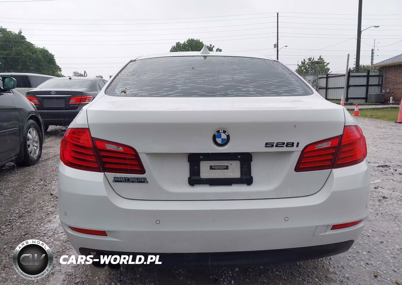 2016 BMW 528I VIN:WBA5A5C52GD528209 - 15