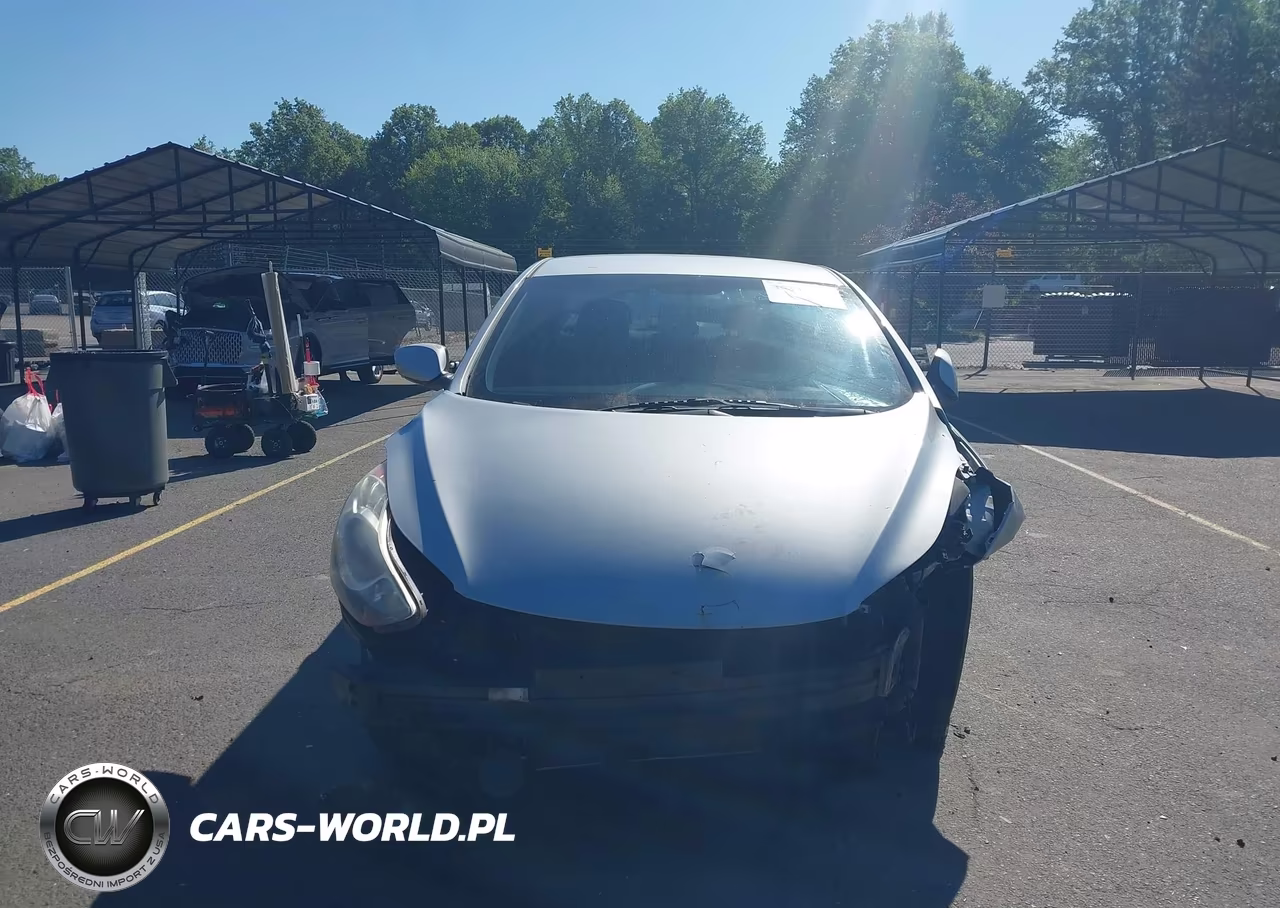 2011 Hyundai Elantra Gls VIN:5NPDH4AE3BH050604 - 12