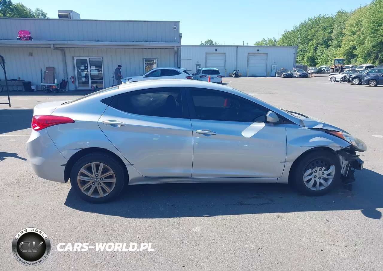 2011 Hyundai Elantra Gls VIN:5NPDH4AE3BH050604 - 13