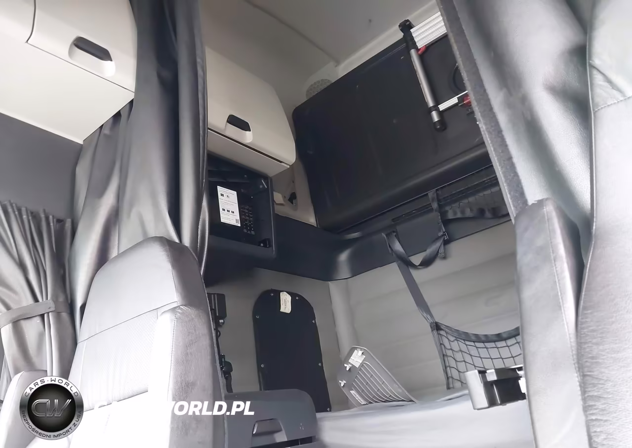 2021 Freightliner New Cascadia 126 VIN:1FUJHHDR0MLML5070 - 7