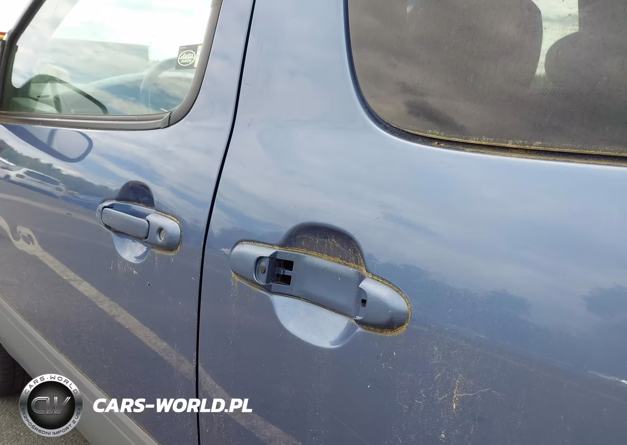 2000 Toyota Sienna Le VIN:4T3ZF13C3YU222119 - 14