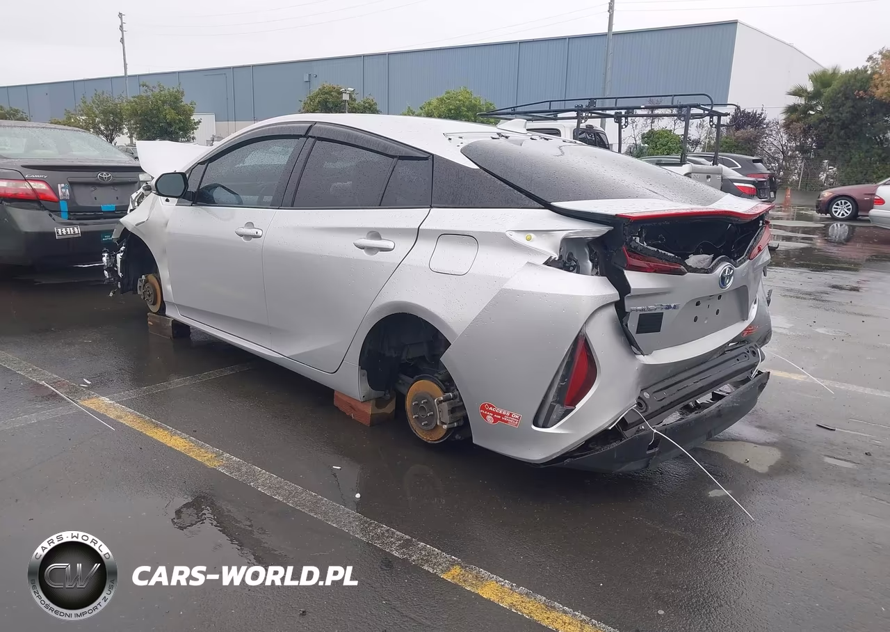 2017 Toyota Prius Prime Premium VIN:JTDKARFP6H3034145 - 3