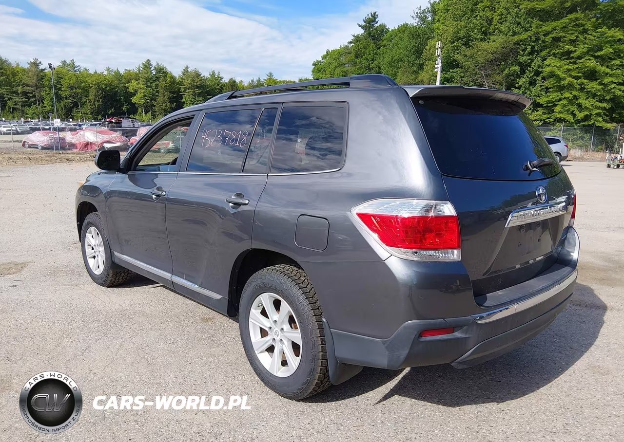 2011 Toyota Highlander Se V6 VIN:5TDBK3EH4BS086318 - 3