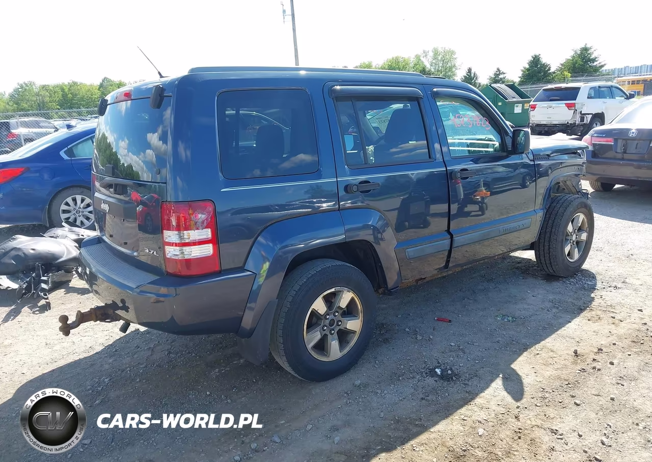 2008 Jeep Liberty Sport VIN:1J8GN28K78W108280 - 4