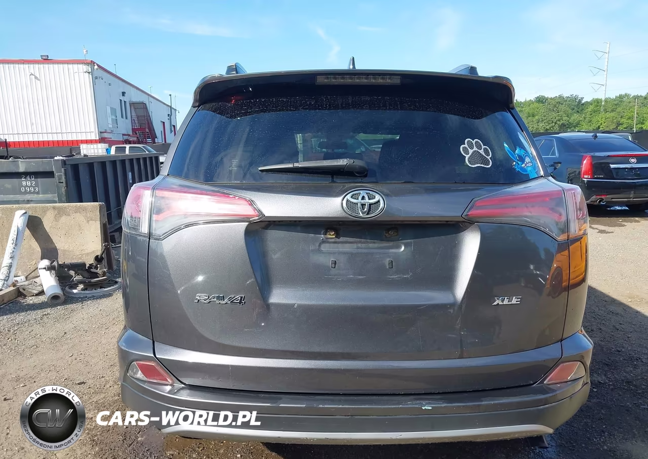 2017 Toyota Rav4 Xle VIN:JTMWFREV8HJ700209 - 16