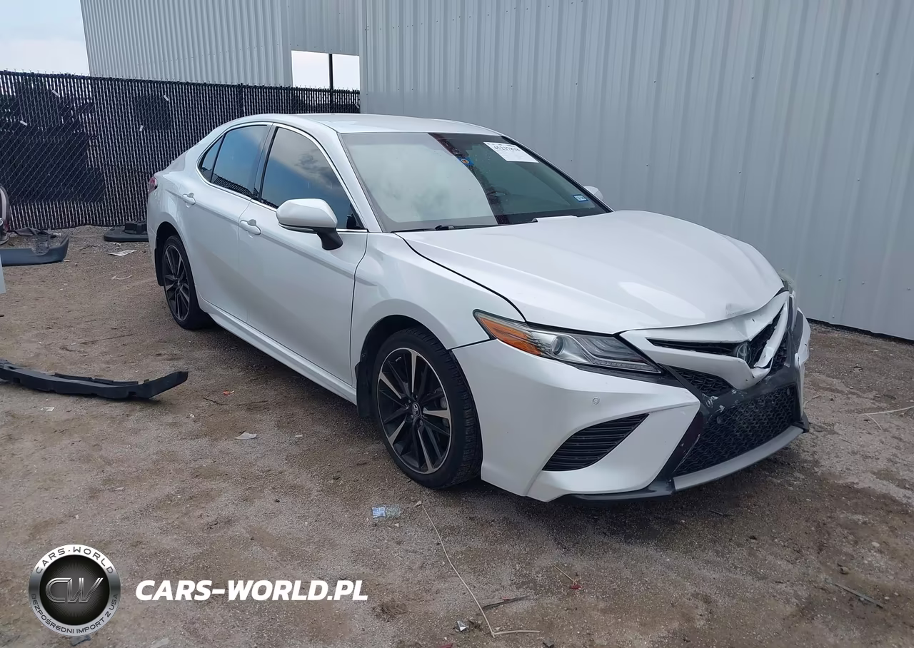2018 Toyota Camry Xse – zdjęcie 1 z 16