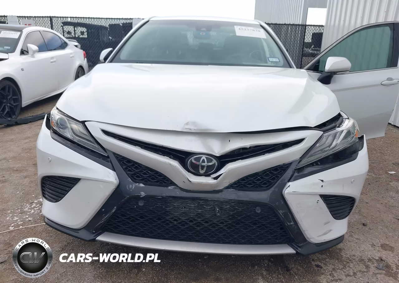 2018 Toyota Camry Xse VIN:4T1B61HK6JU123178 - 6