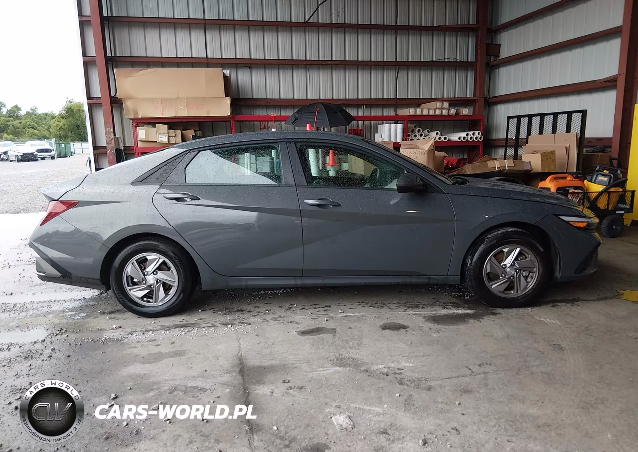 2025 Hyundai Elantra Se VIN:KMHLL4DG9SU025621 - 13