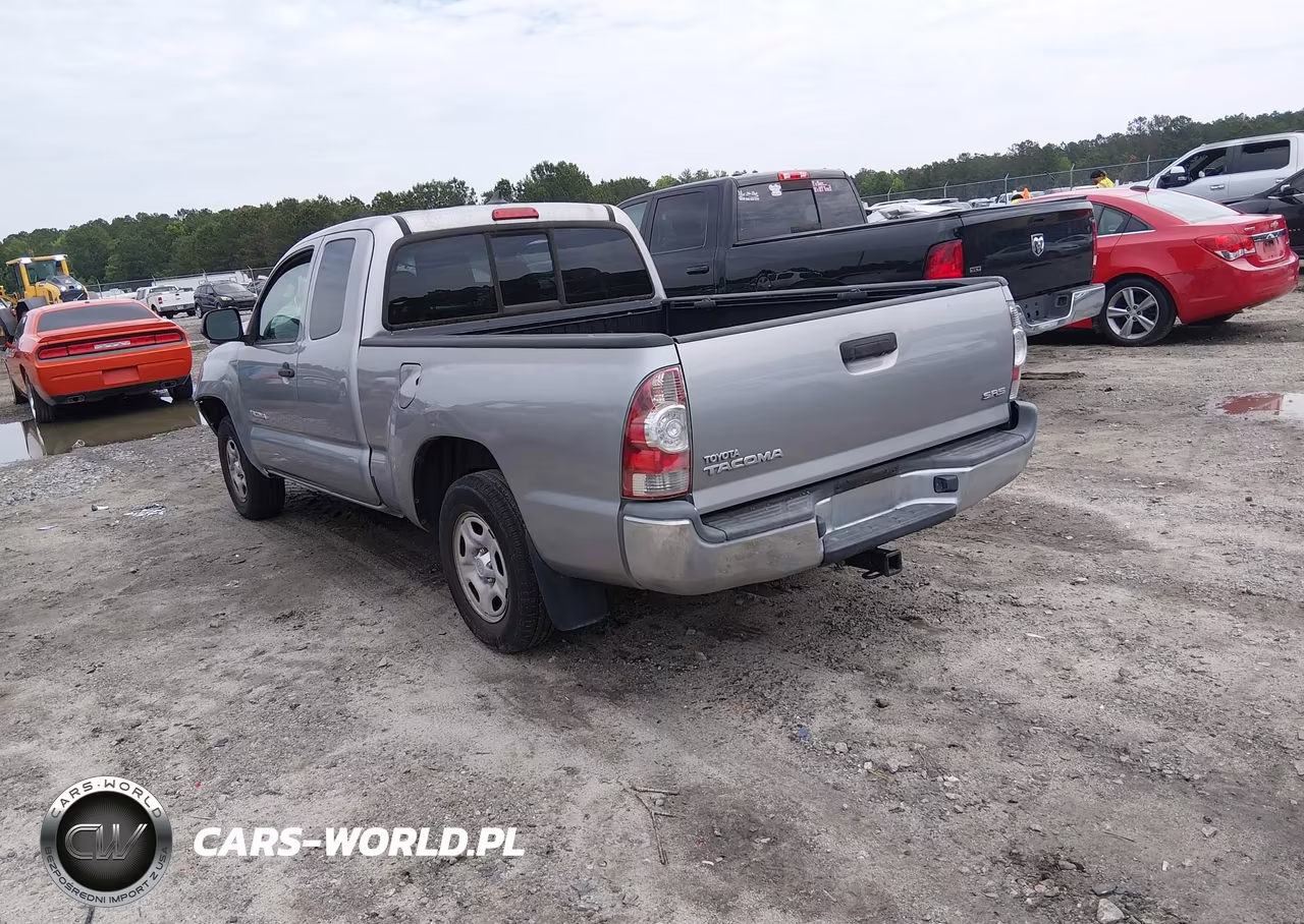 2014 Toyota Tacoma VIN:5TFTX4CN4EX036571 - 3