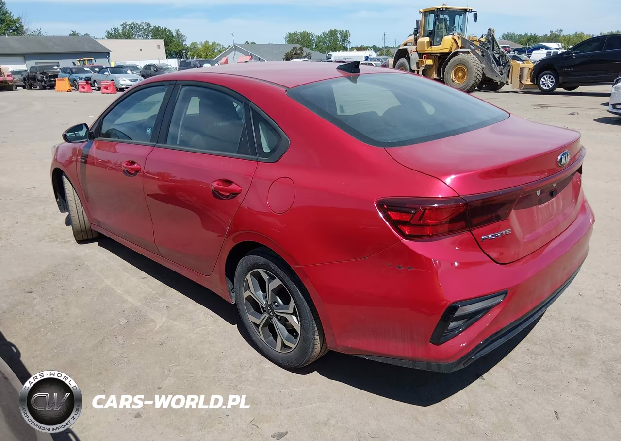2020 Kia Forte Lxs VIN:3KPF24AD1LE236309 - 3