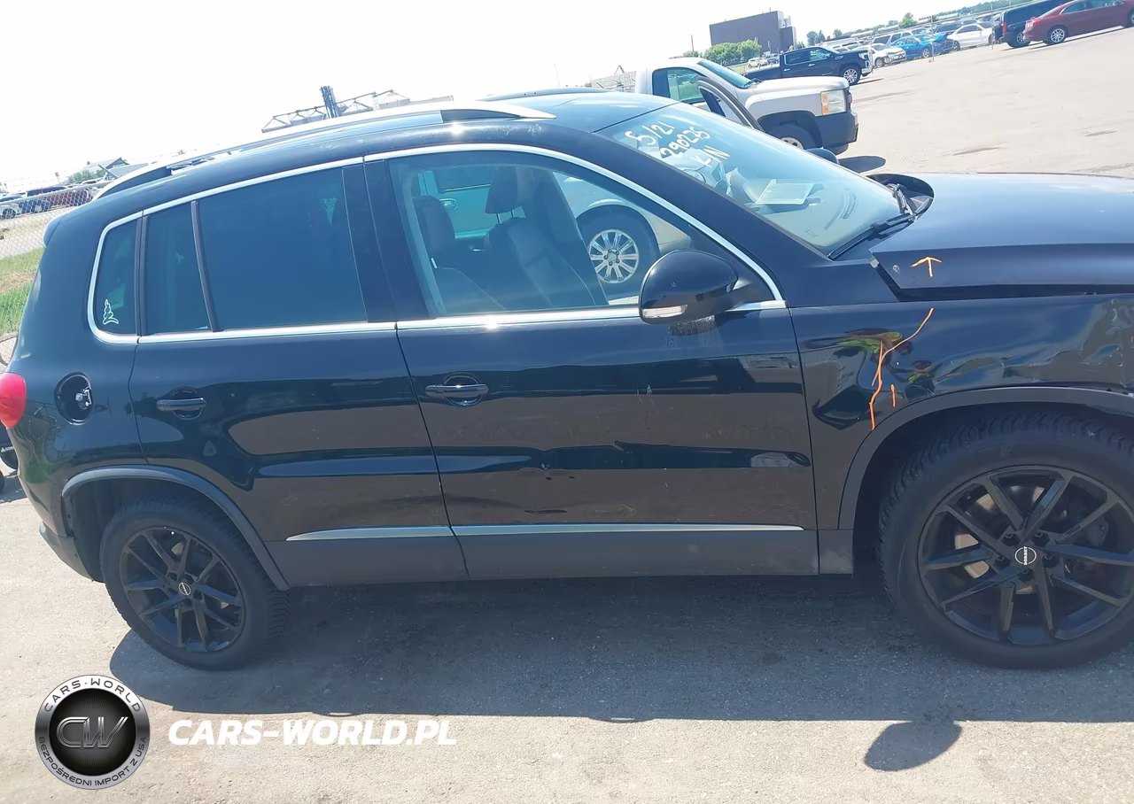 2017 Volkswagen Tiguan 2.0T Sel VIN:WVGWV7AX2HK016356 - 17