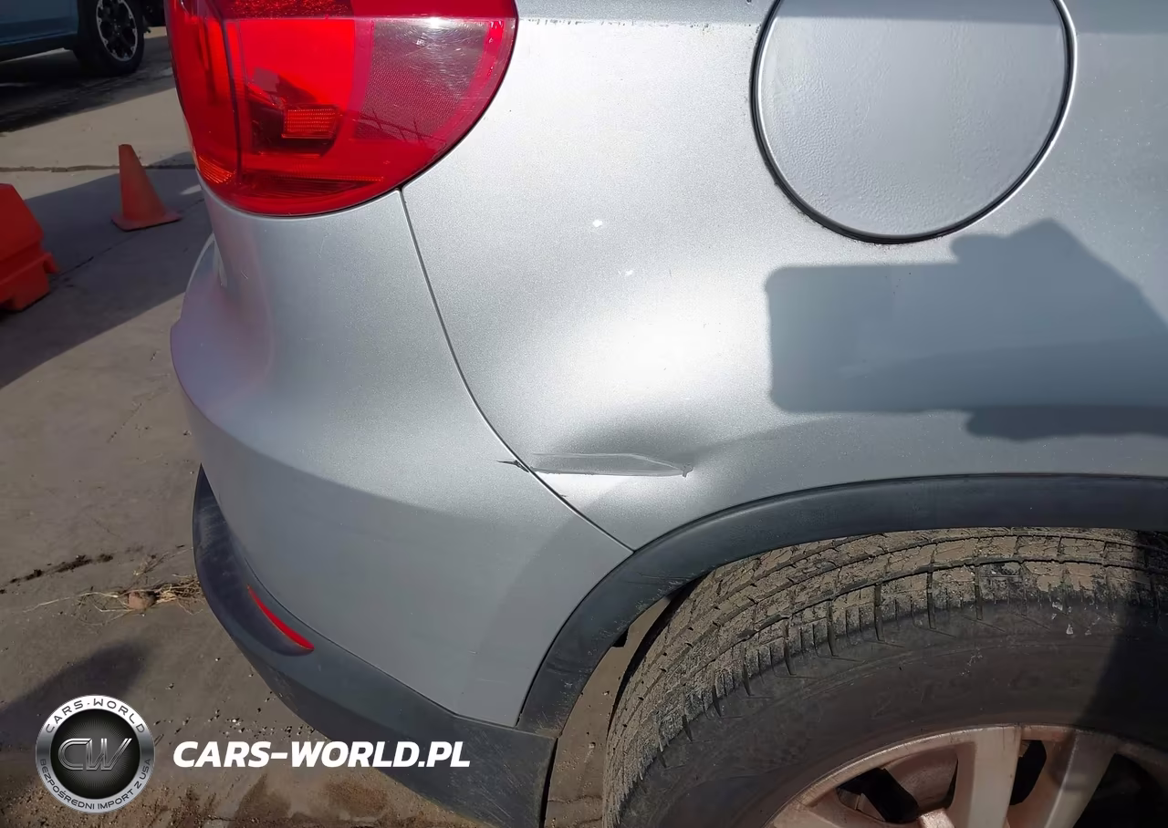 2012 Volkswagen Tiguan Le VIN:WVGAV7AX9CW560817 - 6