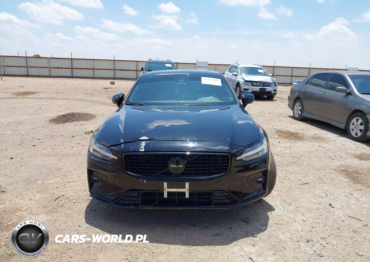 2024 Volvo S60 B5 Plus Black Edition VIN:7JRL12FH4RG282958 - 13