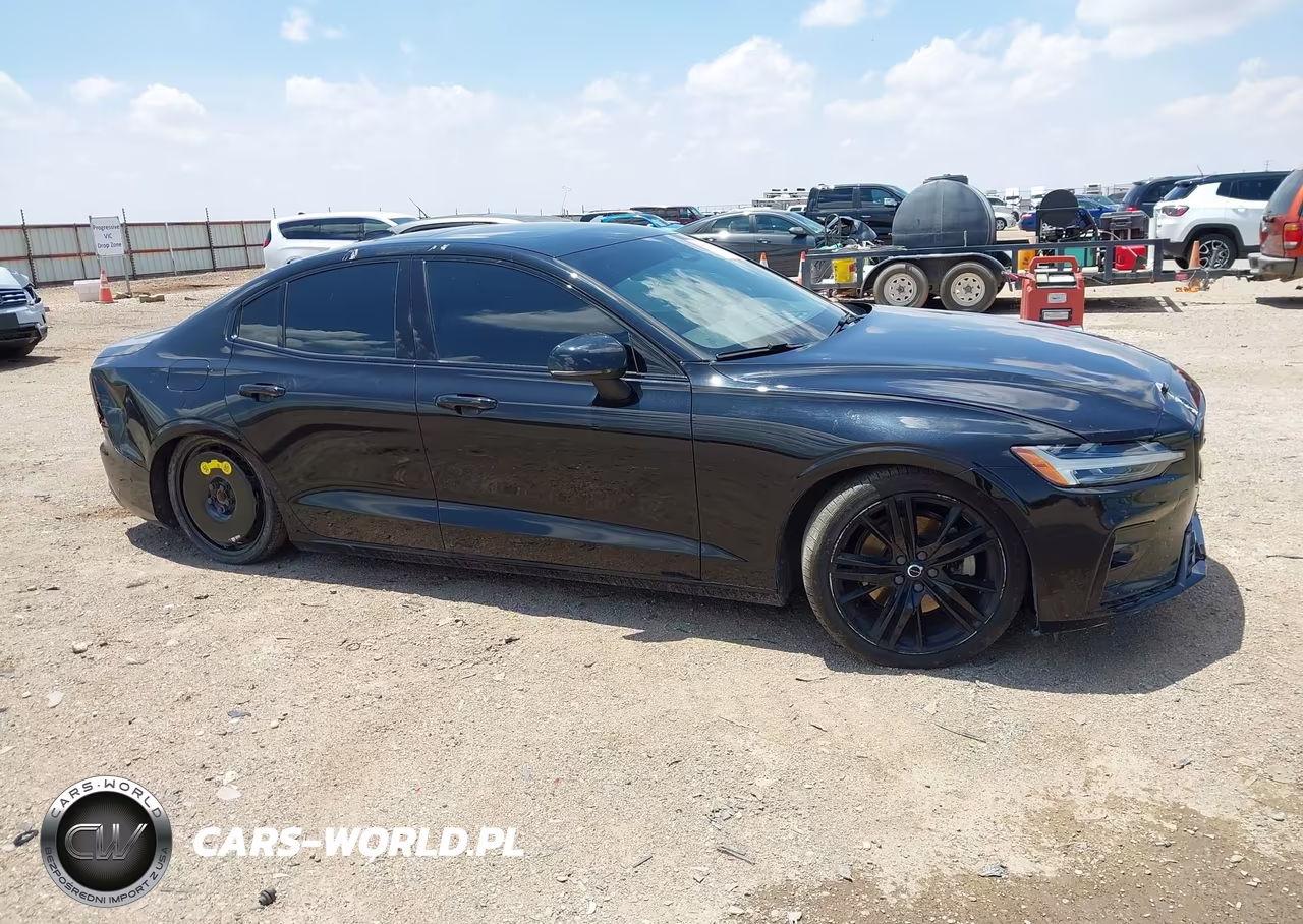 2024 Volvo S60 B5 Plus Black Edition VIN:7JRL12FH4RG282958 - 14