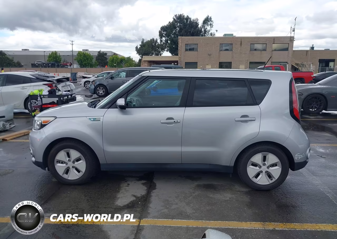 2016 Kia Soul Ev + VIN:KNDJX3AE1G7007486 - 14