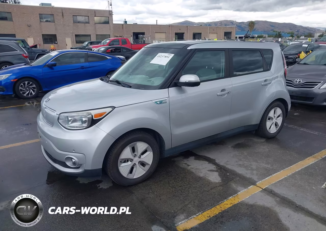 2016 Kia Soul Ev + VIN:KNDJX3AE1G7007486 - 2