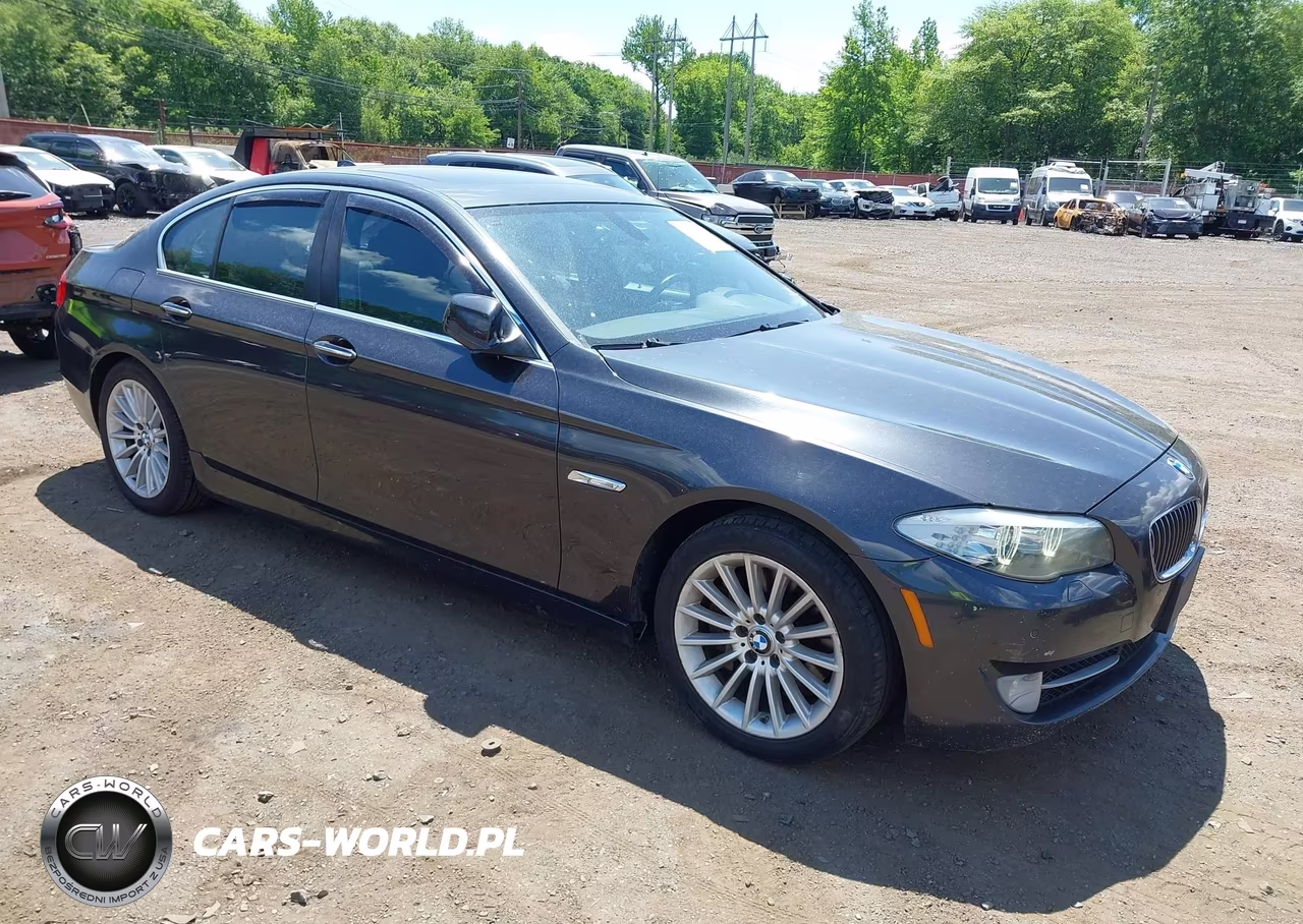 2011 BMW 535I – zdjęcie 1 z 17