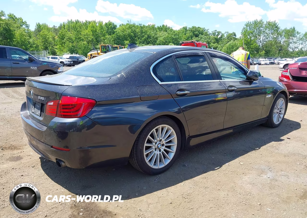 2011 BMW 535I VIN:WBAFR7C5XBC601107 - 17