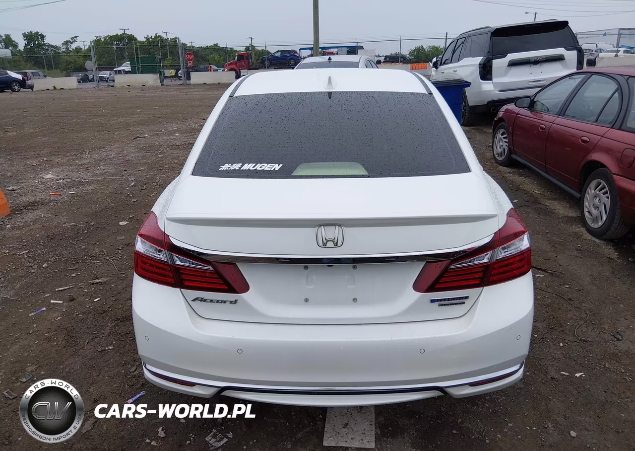 2017 Honda Accord Hybrid Touring VIN:JHMCR6F77HC031426 - 16