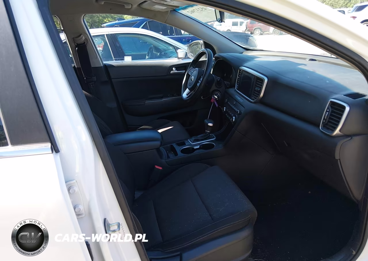 2021 Kia Sportage Lx VIN:KNDPM3AC3M7890410 - 5