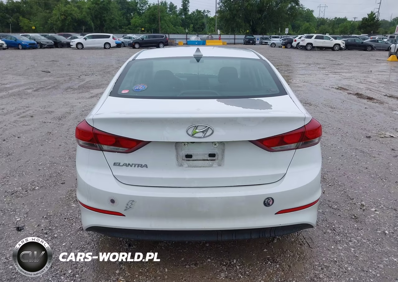 2018 Hyundai Elantra Sel VIN:5NPD84LF3JH261550 - 17