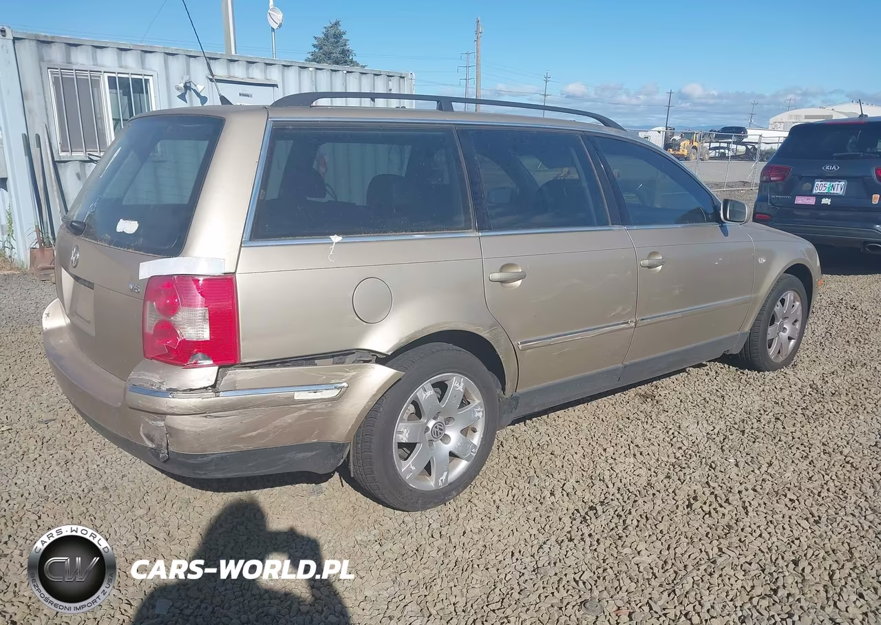 2002 Volkswagen Passat Glx VIN:WVWYH63B02E196622 - 4