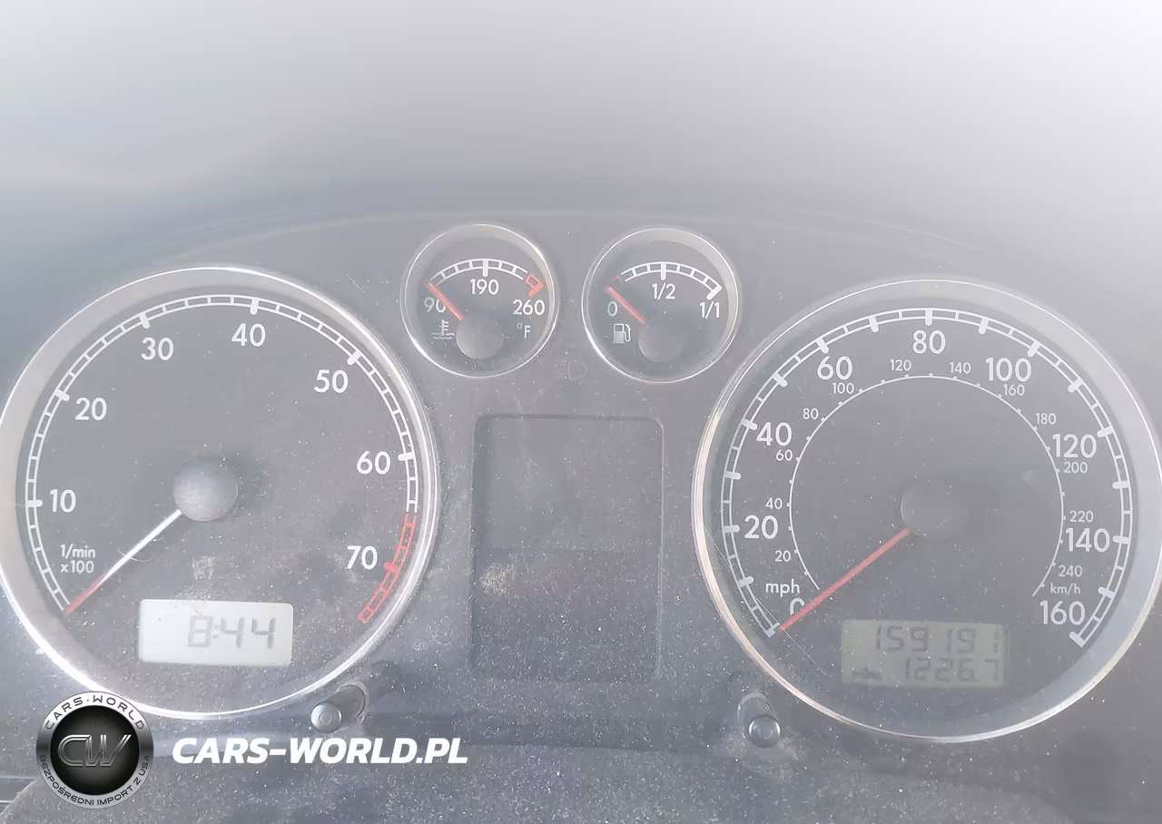 2002 Volkswagen Passat Glx VIN:WVWYH63B02E196622 - 7