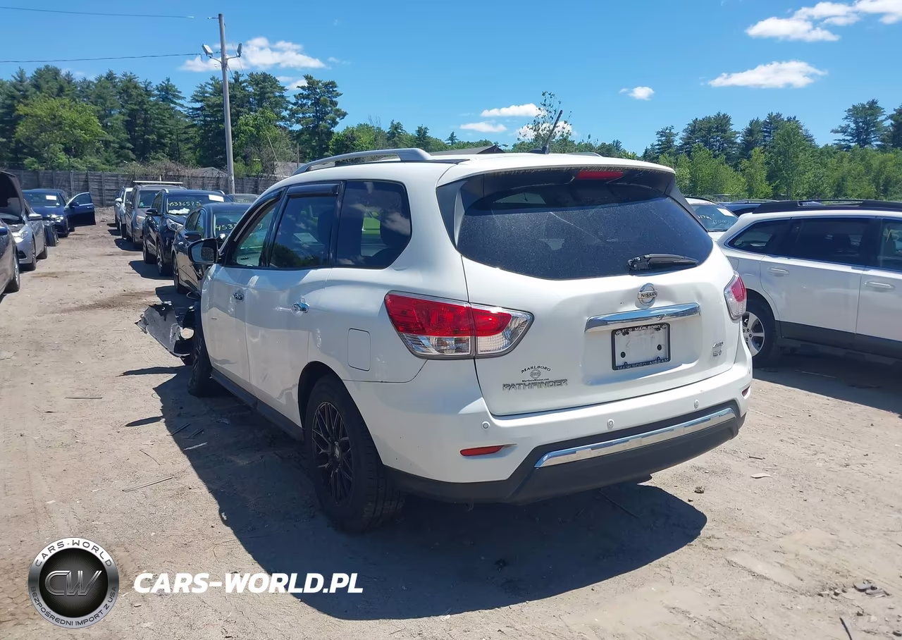 2016 Nissan Pathfinder Sv VIN:5N1AR2MM0GC642385 - 3