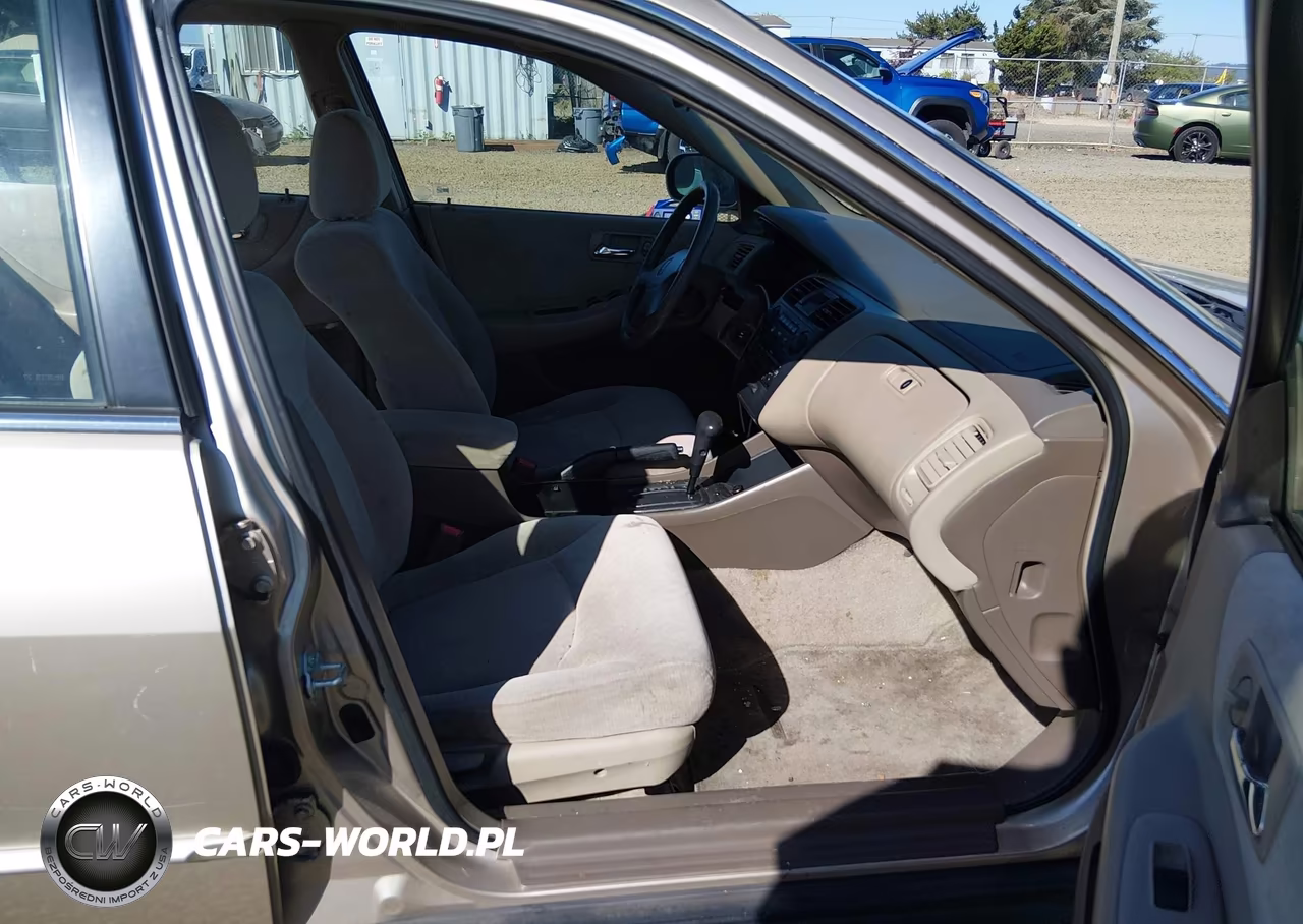 2002 Honda Accord 2.3 Lx VIN:JHMCG56482C000344 - 5