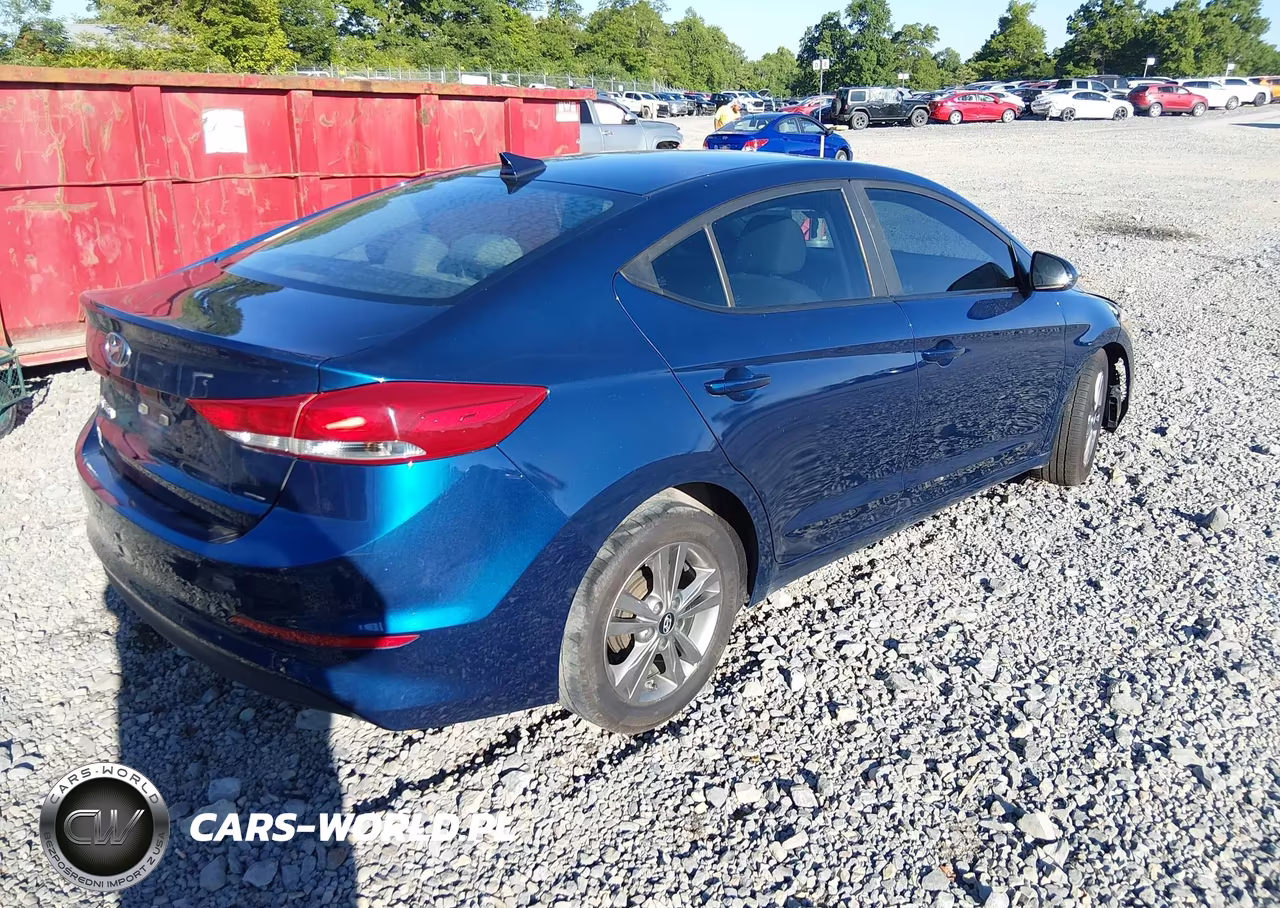 2017 Hyundai Elantra Se VIN:5NPD84LF8HH092295 - 4