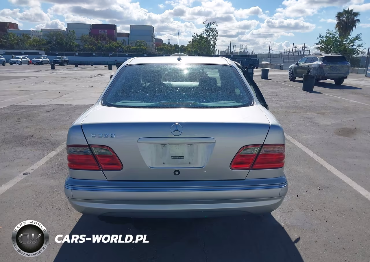 2001 Mercedes-Benz E 320 VIN:WDBJF65J71B337258 - 16