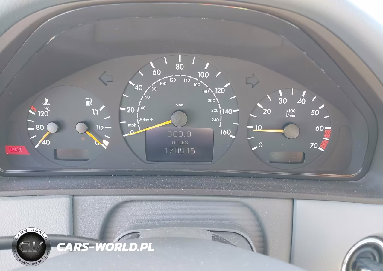 2001 Mercedes-Benz E 320 VIN:WDBJF65J71B337258 - 7