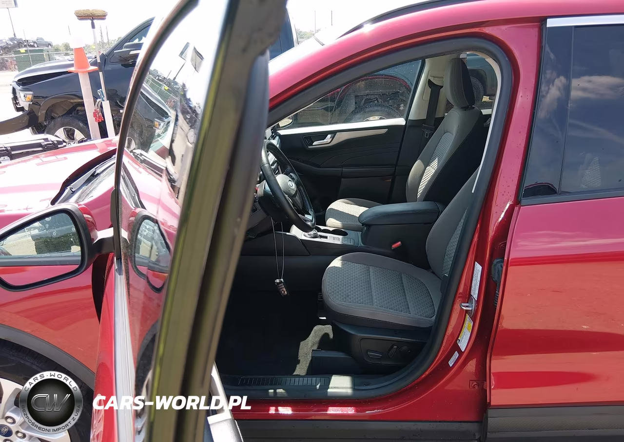 2021 Ford Escape Se VIN:1FMCU0G60MUA49432 - 18