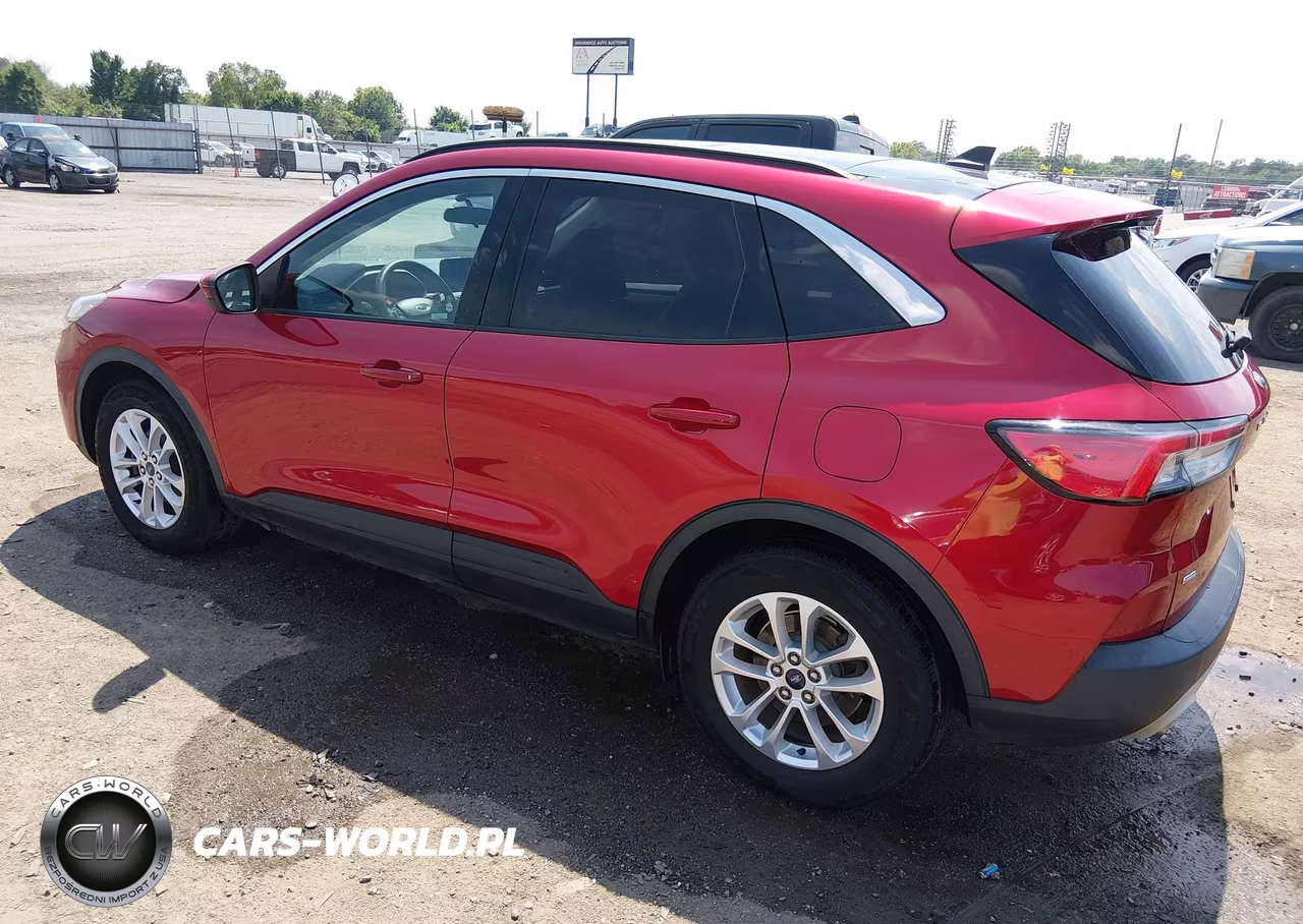 2021 Ford Escape Se VIN:1FMCU0G60MUA49432 - 3